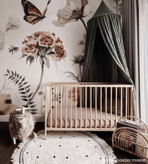 bloemen thema kinderkamer